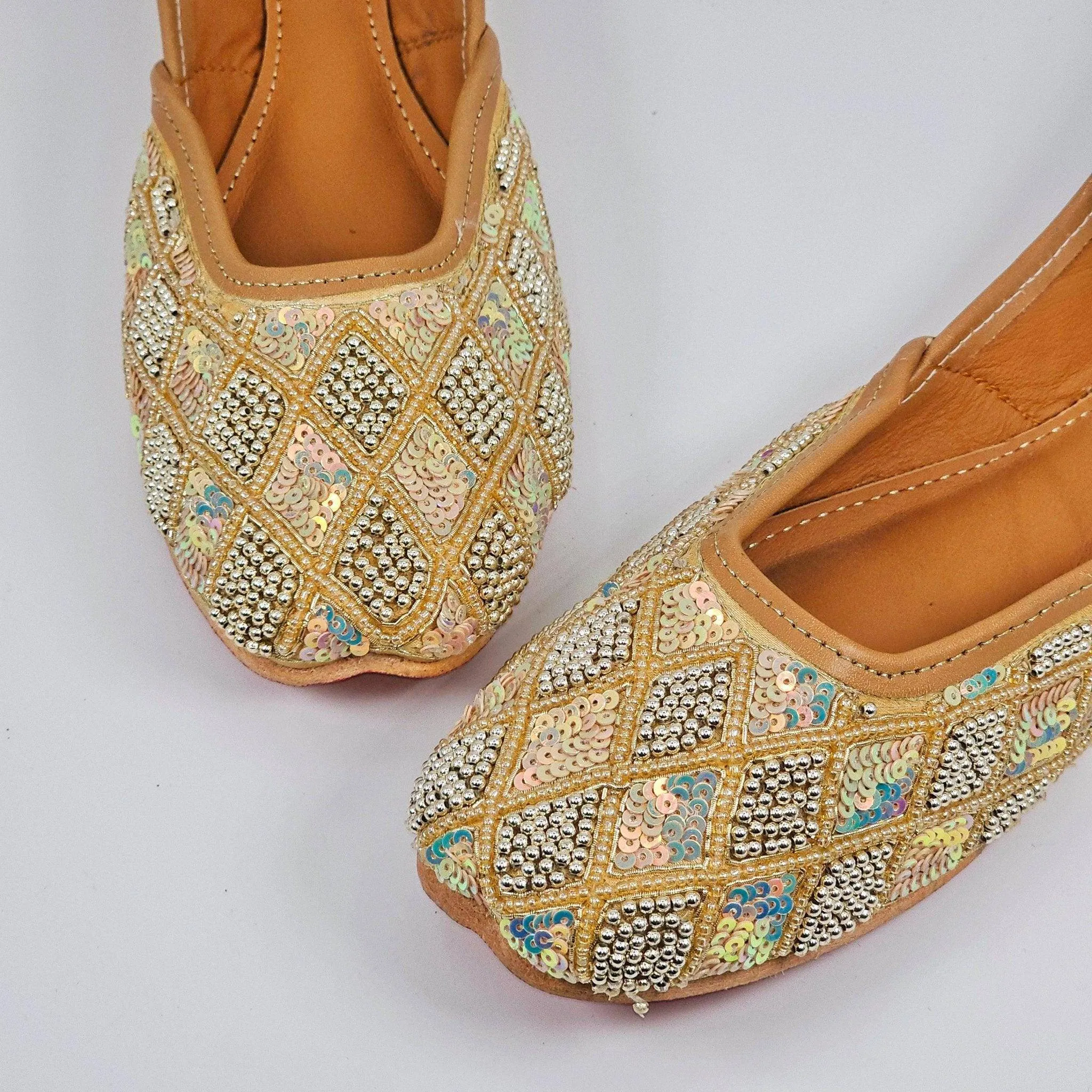 Jugmug Gold Embelised Bridal Juttis