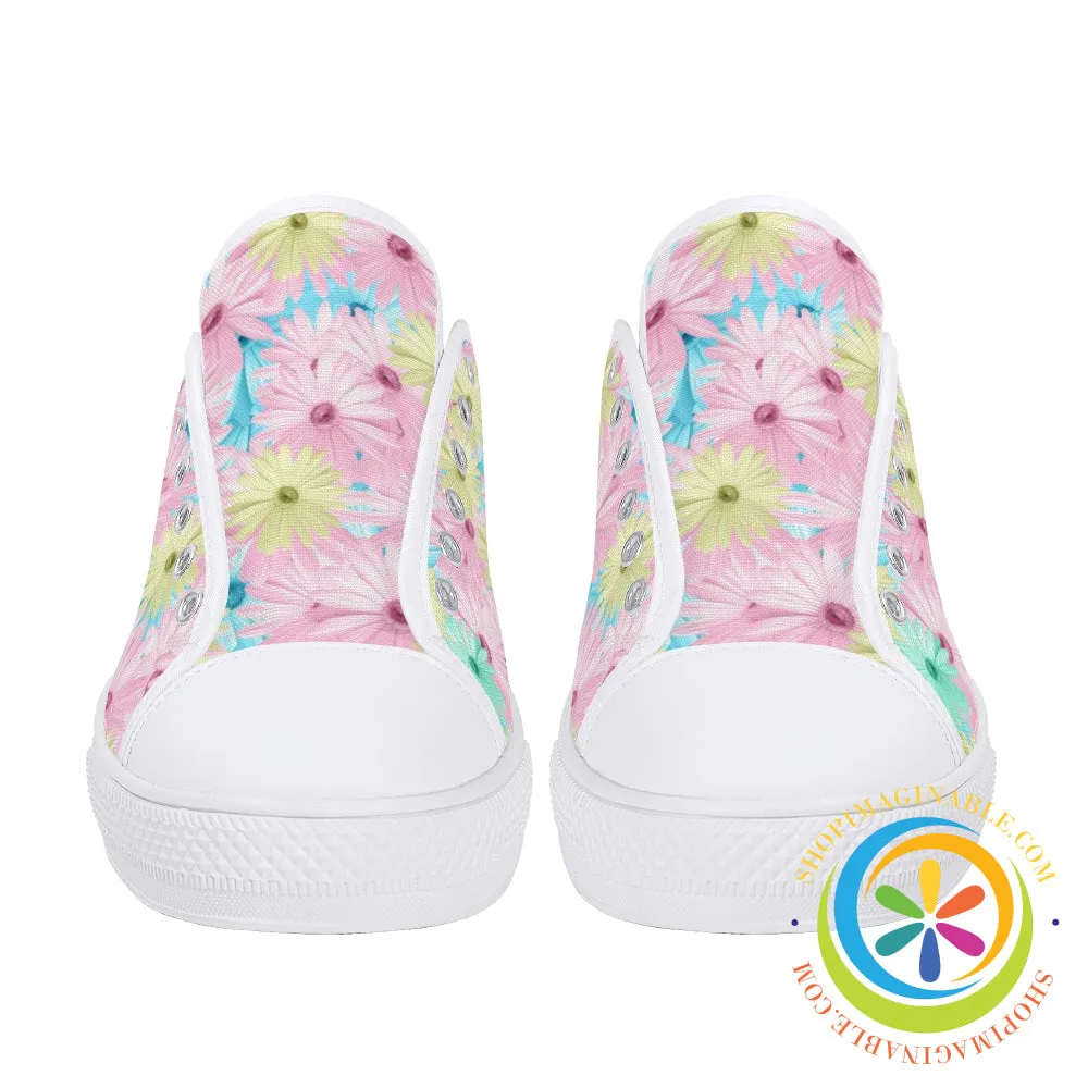 Mystical Daisy Ladies Low Top Canvas Shoes